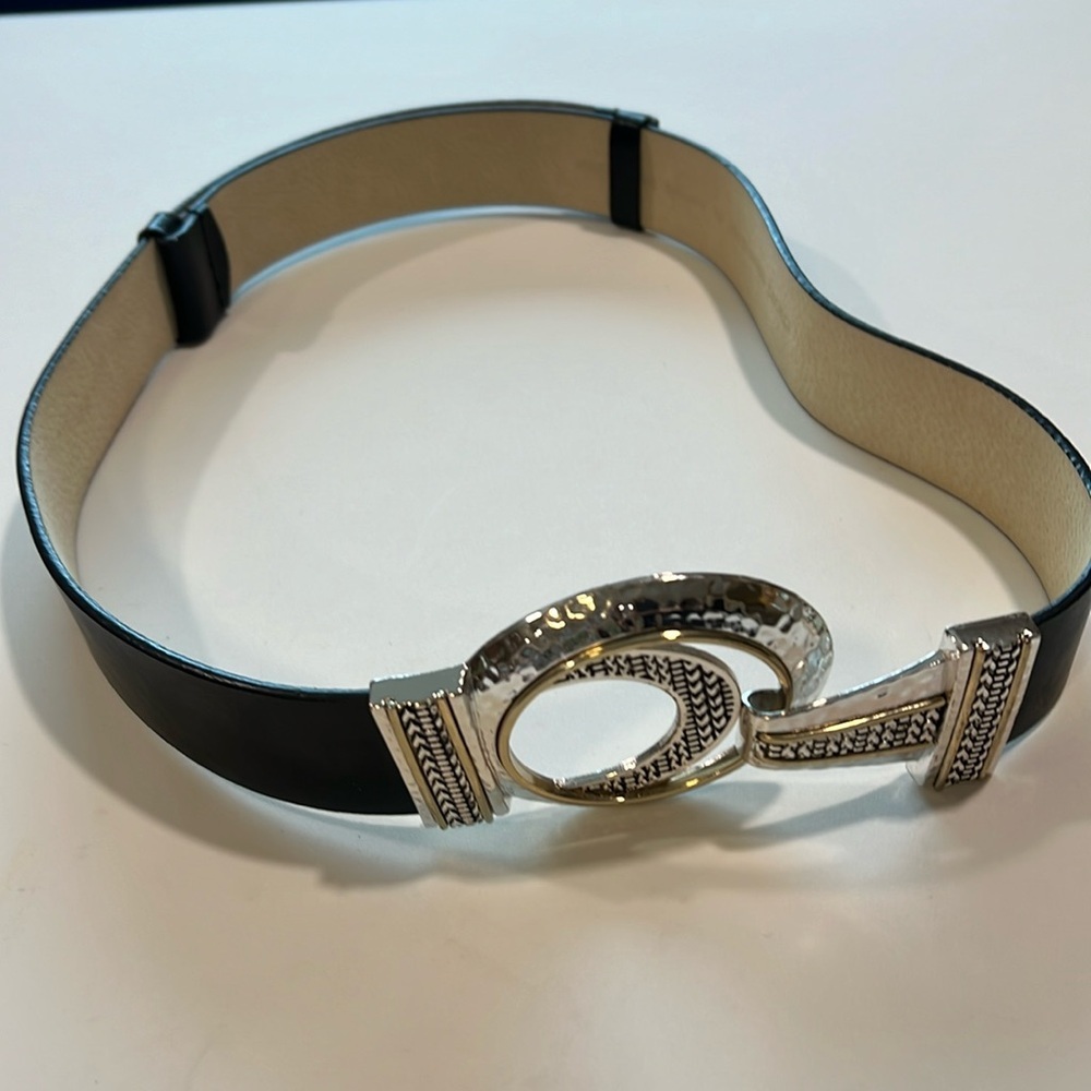 Chicos - M/L black leather belt, silver/gold eye and hook closure